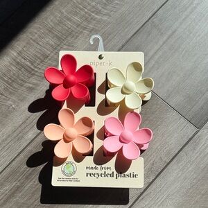 Piper Colorful Flower Hair Clips Set